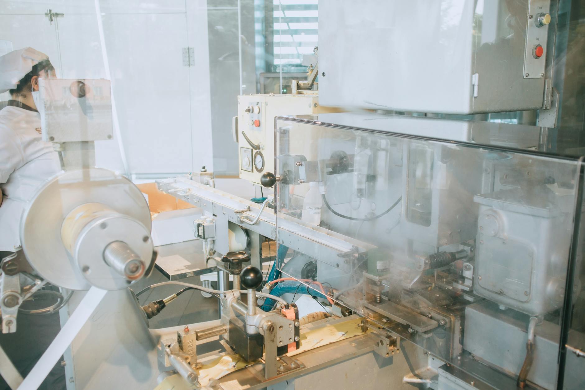 Fornecedor na China - chão de fábrica industrial chinesa moderna com linha de produção